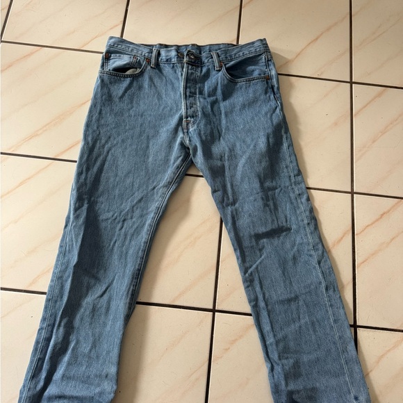 Vintage Levi's Light Blue 501 Button Fly Red Tab Straight Men's Jeans 38x29 - Picture 1 of 8